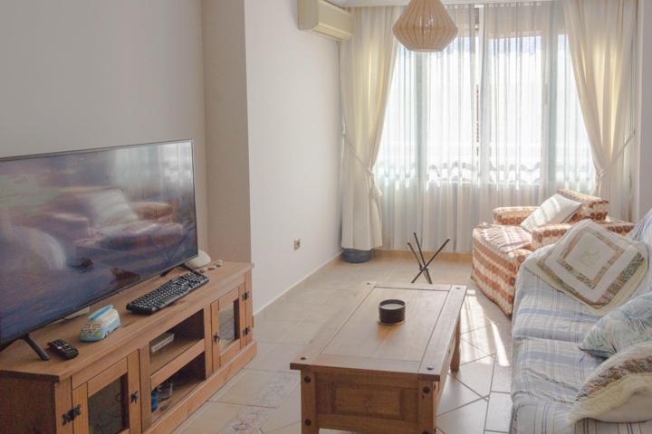 AMPLIO PISO EN VENTA CON GARAJE INCLUIDO EN ORIHUELA . photo 0