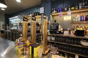 TRASPASO de bar en COX photo 0