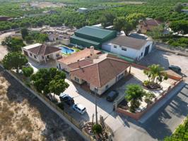 PARCELA CON DOS VIVIENDAS INDEPENDIENTES Y PISCINA EN LA MATANZA (ORIHUELA) photo 0