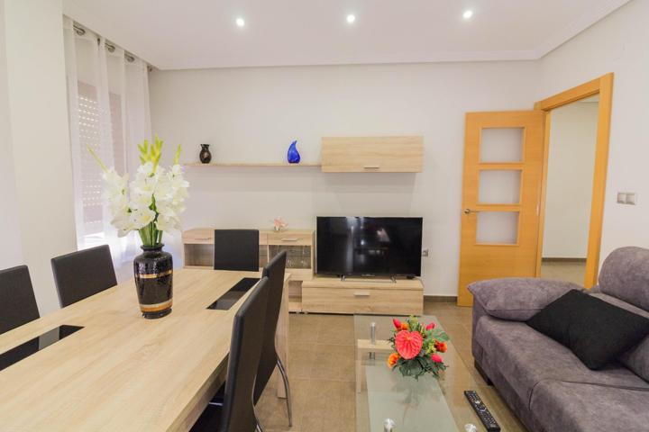 Amplio y Moderno Piso Reformado en el Corazón de Redován. photo 0