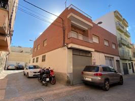 Unifamiliar Pareada En venta en Calle Lepanto, Centro-Rambla, Almería photo 0