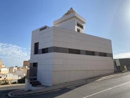 Casa En venta en Calle Teresa De Avila, Esperanza - Quemadero, Almería photo 0