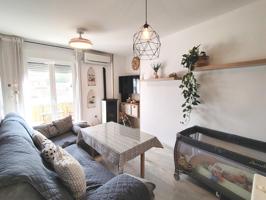 Se vende piso céntrico en LA ZUBIA photo 0