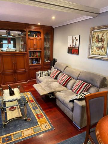 Piso En venta en Casco Viejo, Ourense photo 0