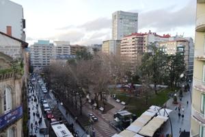 Casa En venta en Desconocida Bedoya, Centro, Ourense Capital photo 0