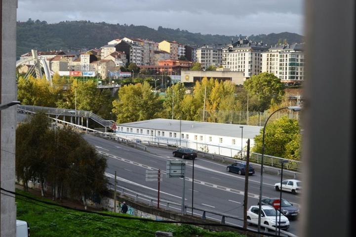 Piso En venta en Calle Greco, Couto, Ourense photo 0