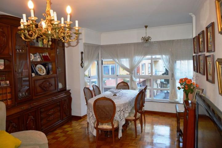 Piso En venta en Calle Álvarez De Sotomayor, Couto, Ourense photo 0