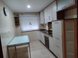 Piso En venta en Calle Ribeira De Canedo, A Ponte, Ourense photo 0