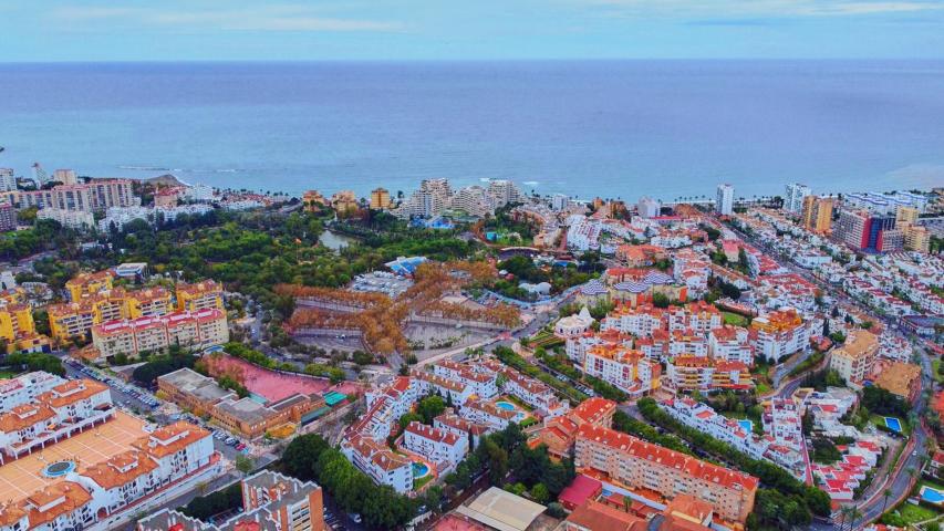 Parcela urbana en Centro de Arroyo de La Miel, Benalmádena Costa photo 0