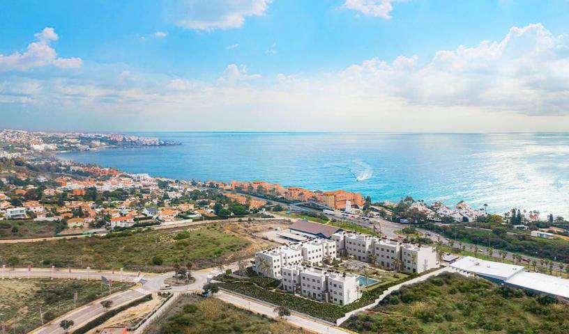 Piso de 3 dormitorios y 2 baños a escasos metros de las mejores playas de Estepona. Obra Nueva photo 0