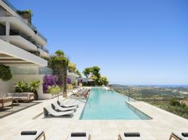 Apartamento planta baja de 3 dormitorios y 2 baños con terraza, piscina y vistas al mar. La Cala photo 0