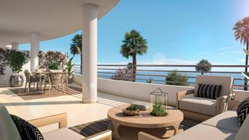 Apartamento primera planta de 3 dormitorios, 2 baños y vistas al Mar. Benalmádena photo 0