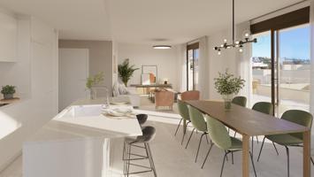 Apartamento planta primera de 3 dormitorios y 2 baños. Estepona photo 0