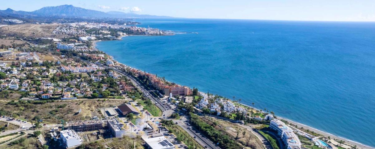 Ático de 3 dormitorios, 2 baños con vistas al mar. Estepona photo 0