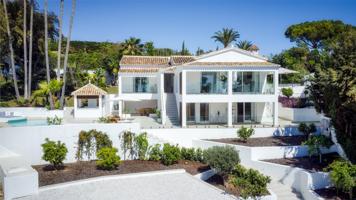 Villa de lujo de 5 dormitorios y 5 baños con vistas al mar. El Rosario, Marbella Este photo 0