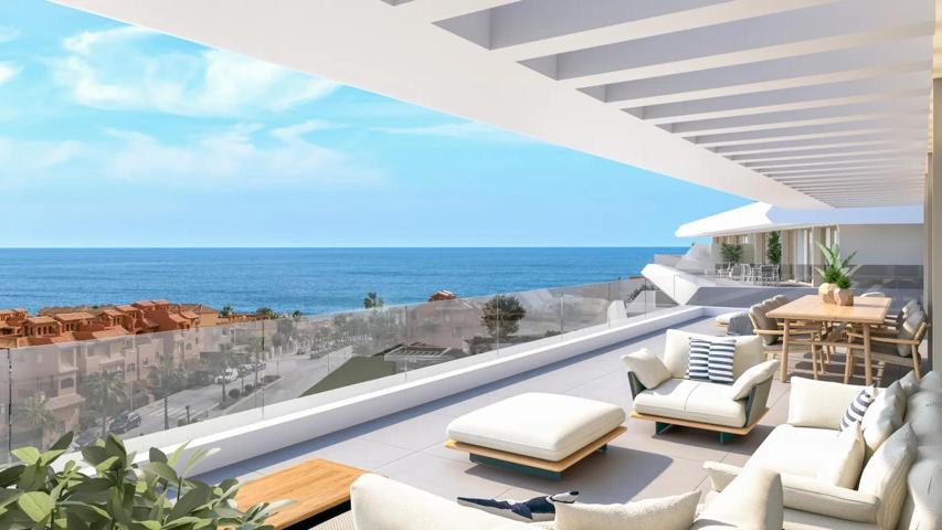 Apartamento planta primera de 3 dormitorios y 2 baños con vistas al mar. Buenas Noches, Estepona photo 0