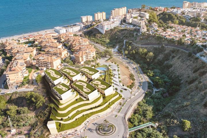Adosado de 3 dormitorios y 2 baños con vistas al mar. Fuengirola photo 0