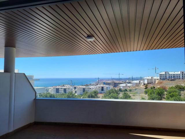 Apartamento de 2 dormitorios y 2 baños con vistas al mar. El Higuerón, Fuengirola photo 0