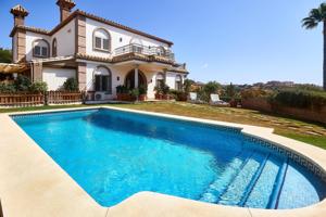 Villa estilo andaluz, Cra de Mijas, 4 hab, 4 baños, vistas al mar, cerca a Padel Lew Hoad photo 0