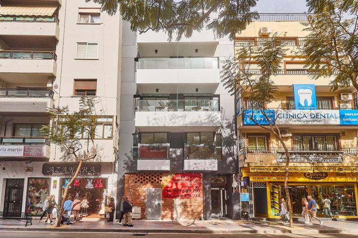 Oficina en Avenida de Condes de San Isidro. Fuengirola Centro photo 0