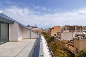 Ático de 2 dormitorios y 2 baños en Fuengirola Centro photo 0