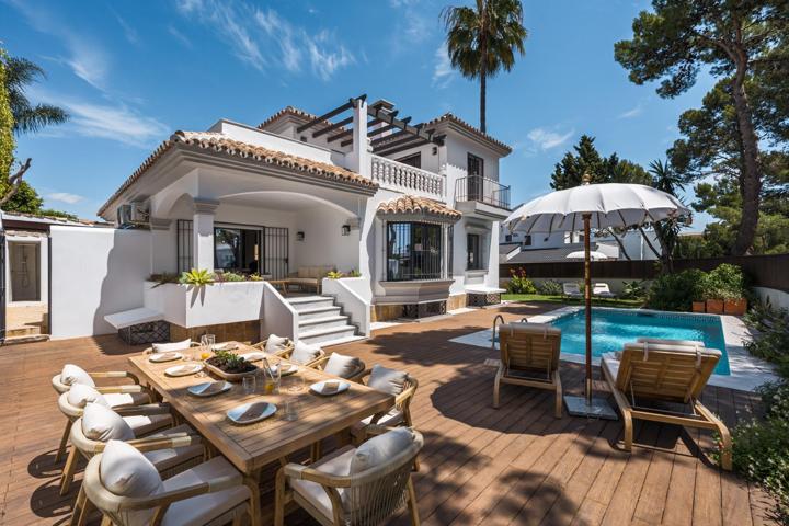 Villa reformada. 6 dormitorios y 5 baños. Nueva Andalucía, Marbella photo 0