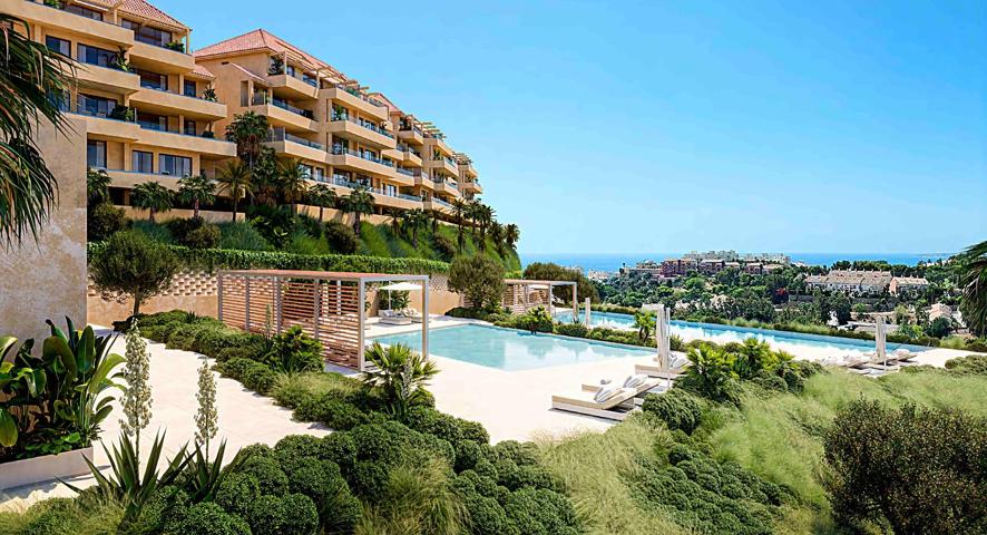 Apartamento de 3 dormitorios y 2 baños con vistas al golf. Torrequebrada, Benalmádena photo 0