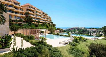 Apartamento de 2 dormitorios y 2 baños con vistas al golf. Torrequebrada, Benalmádena photo 0