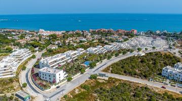 Apartamento planta baja de 1 dormitorio y 1 baño cerca de la playa. Estepona photo 0