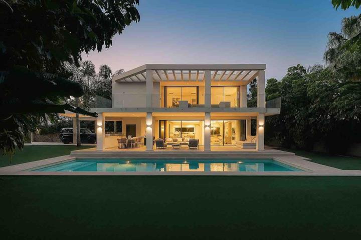 Villa de lujo. 5 dormitorios y 5 baños. La Quinta, Benahavís photo 0