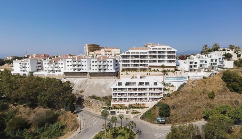 Apartamento bajo con vistas al mar. 3 dormitorios, 2 baños. Torreblanca del Sol, Fuengirola photo 0