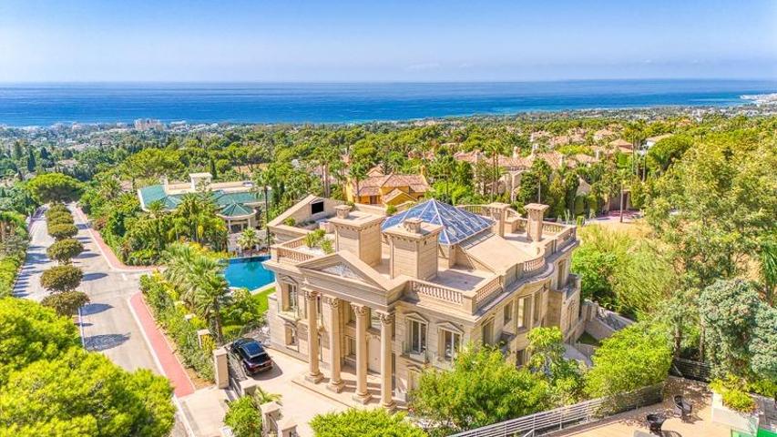 Impresionante villa de lujo con vistas al mar. 7 dormitorios y 10 baños. Milla de Oro, Marbella photo 0