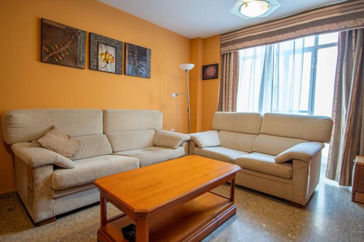 Precioso piso en venta en la zona de la Glorieta photo 0