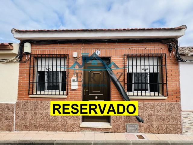 Casa - Chalet en venta en La Pueblanueva de 95 m2 photo 0