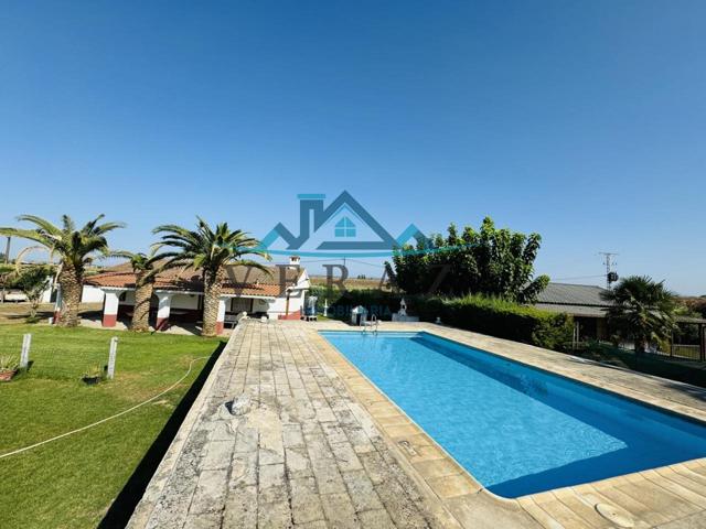 Casa - Chalet en venta en Talavera de la Reina de 70 m2 photo 0