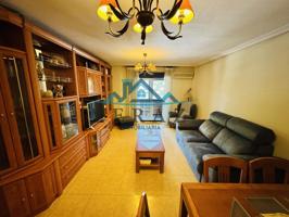 Piso en venta en Talavera de la Reina de 144 m2 photo 0