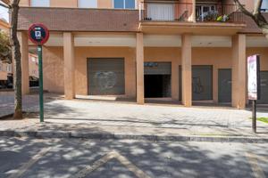 !!ESPECTACULAR LOCAL EN ALQUILER CON MUCHA VISIBILIDAD EN ESQUINA!!! photo 0