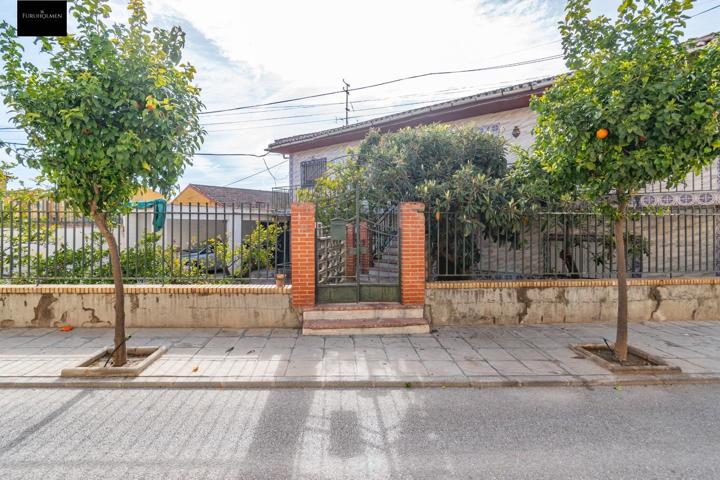 GRAN VIVIENDA SOBRE SOLAR DE 781 M. photo 0