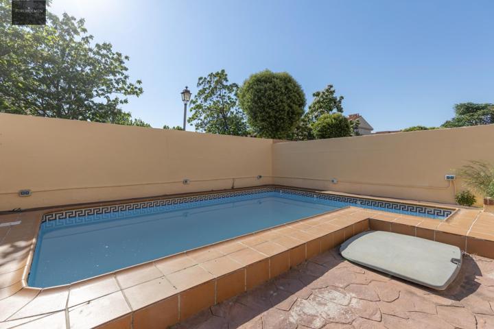 Pareado con piscina, barbacoa y garaje en Belicena – a 15 min de Granada photo 0