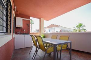 PISO CON TERRAZA, GARAJE Y TRASTERO photo 0