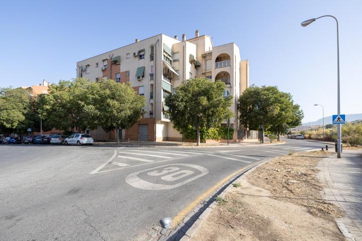 !!FANTÁSTICA VIVIENDA ÁTICO EN URBANIZACION CON PISCINA Y GARAJE!! photo 0