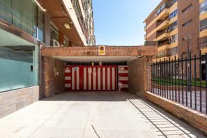 !!FANTÁSTICA PLAZA DE APARCAMIENTO EN VILLAREJO!! photo 0