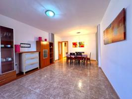 Piso de 3 habitaciones en Oropesa del Mar photo 0