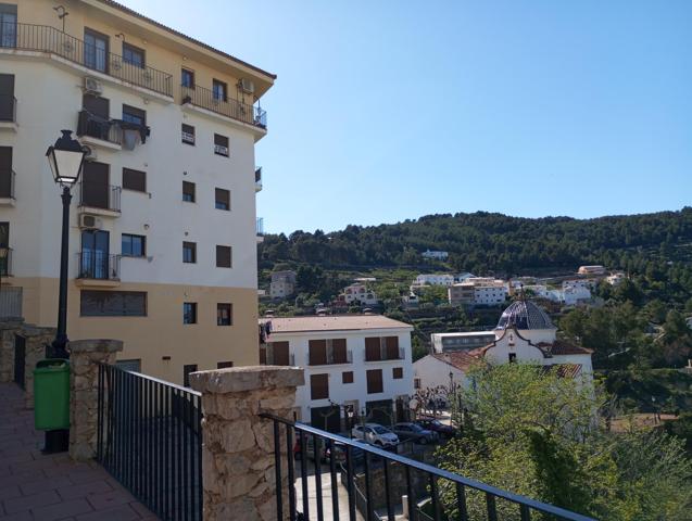 Piso en la montaña con garaje y trastero en Lucena del Cid photo 0