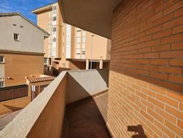 PISO EN PLAZA MAR EGEO, GRANDE CON 4 HABITACIONES 2 BAÑOS Y GARAJE photo 0