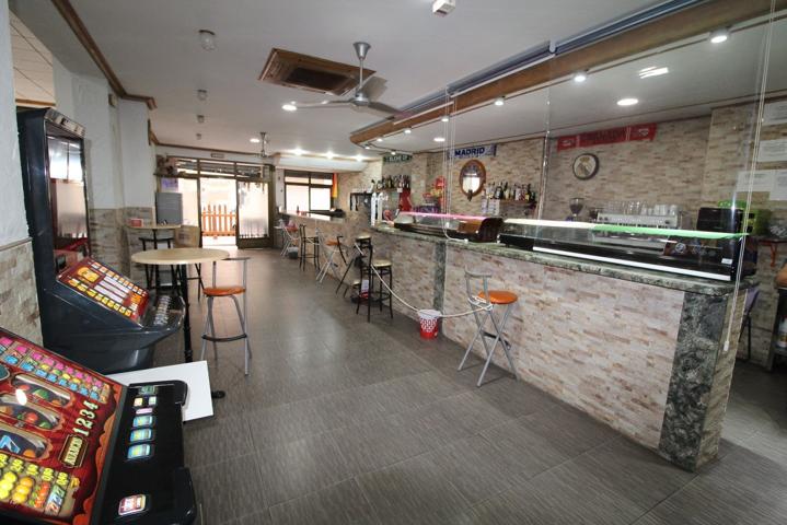 Bar-Restaurante en venta en Crevillente (Alicante) photo 0