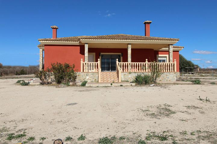 Chalet en venta en Crevillente (Alicante), a 5 minutos del pueblo photo 0