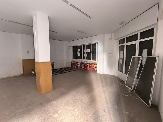 Local comercial en venta en Crevillente (Alicante) photo 0