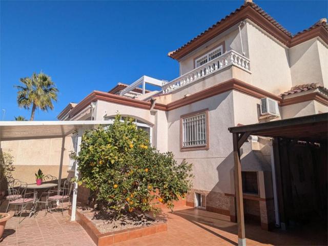 Casa adosada en venta en San Fulgencio (Alicante) photo 0