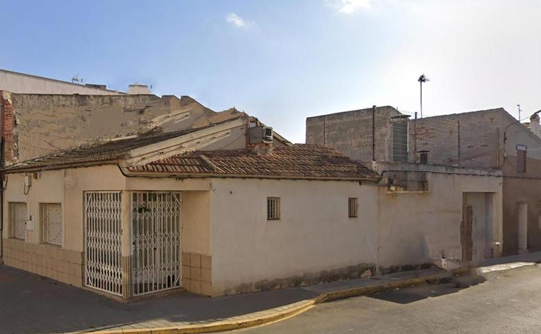 Local comercial en venta en Catral (Alicante), a reformar como casa photo 0